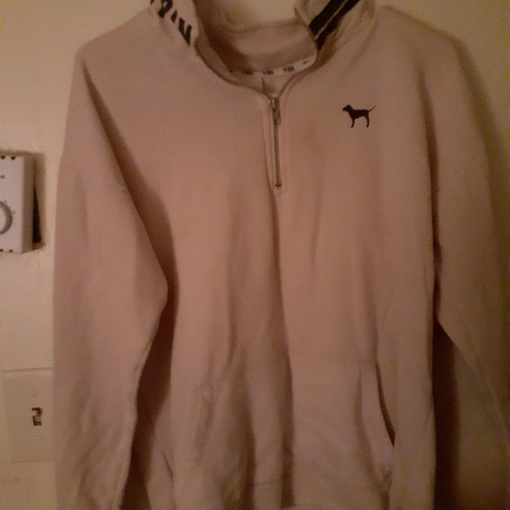 Baby pink sweatshirt